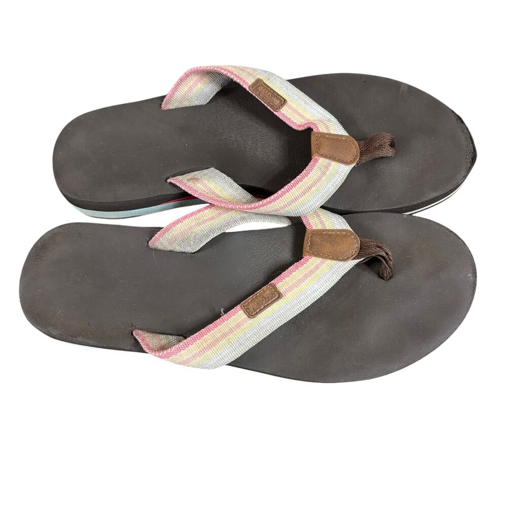 Pevino Colorful Flip Flops Women's 8 Casual Comfort Summer Beach Vacation Preppy